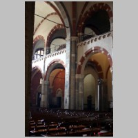 Milano, Basilica di Sant'Ambrogio, photo G.dallorto, Wikipedia,2.jpg